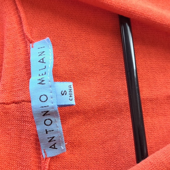 Antonio Melani woman's size small orange silk/cotton blend sleeveless blouse - Picture 2 of 5